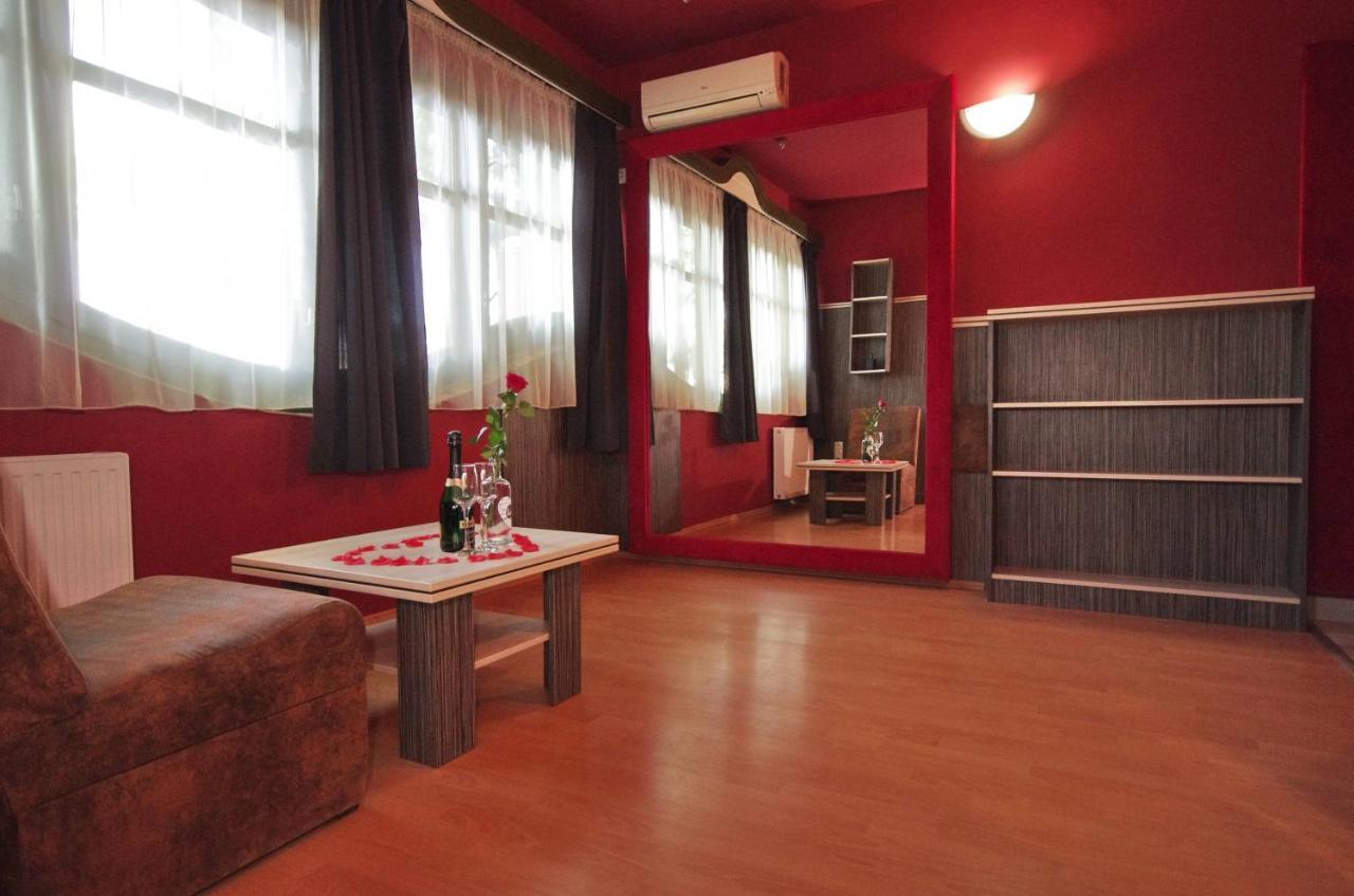 Hotel Corvin Gyula Dış mekan fotoğraf