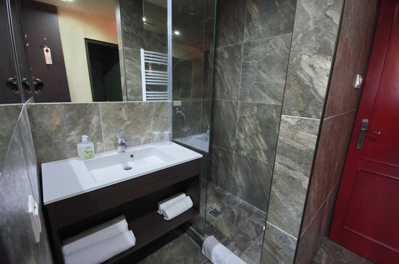 Hotel Corvin Gyula Dış mekan fotoğraf